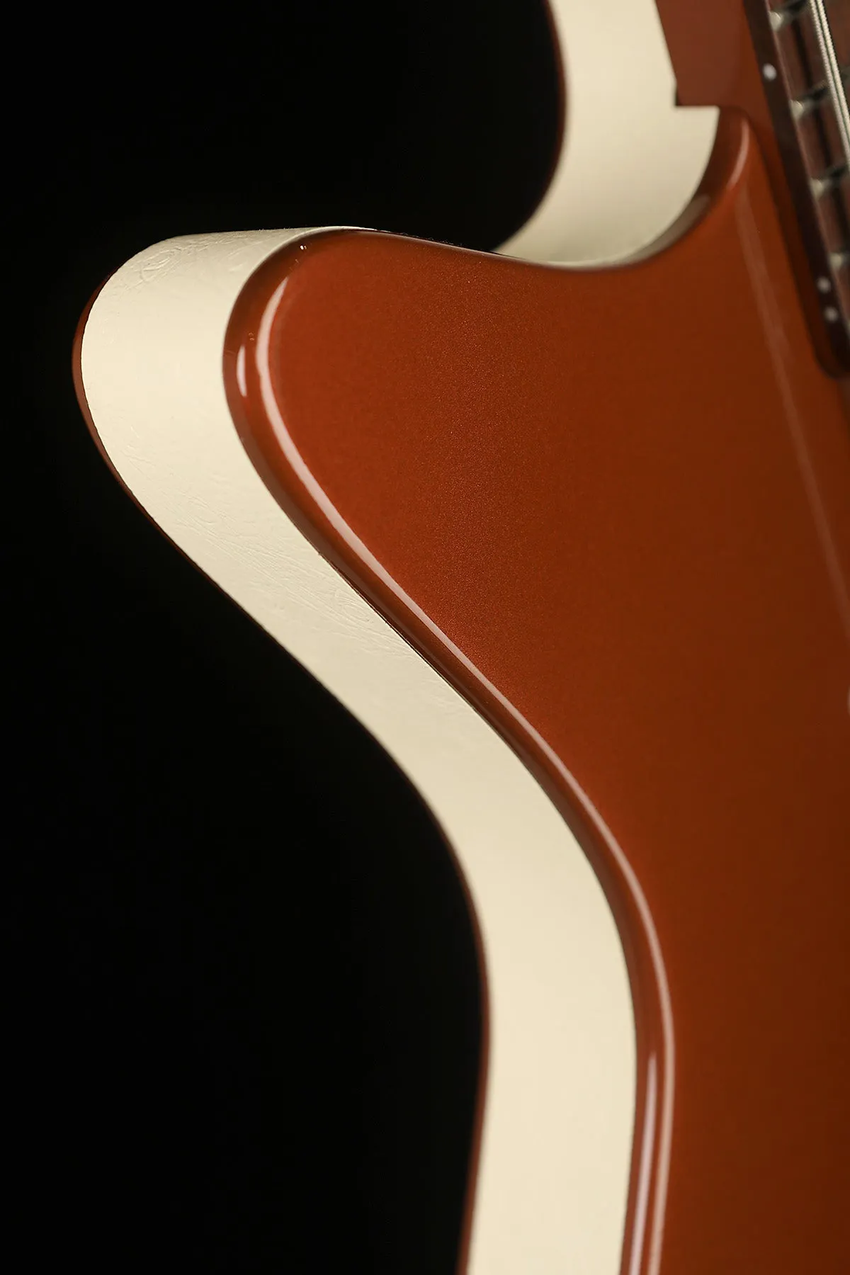 Danelectro 59DC Short Horn Long Scale Bass